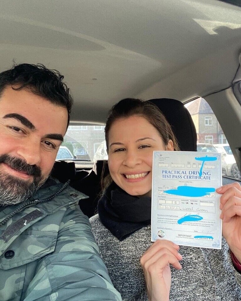 AUTO/MANUEL Driving School, Instructors, Lessons, Female and Male instructors