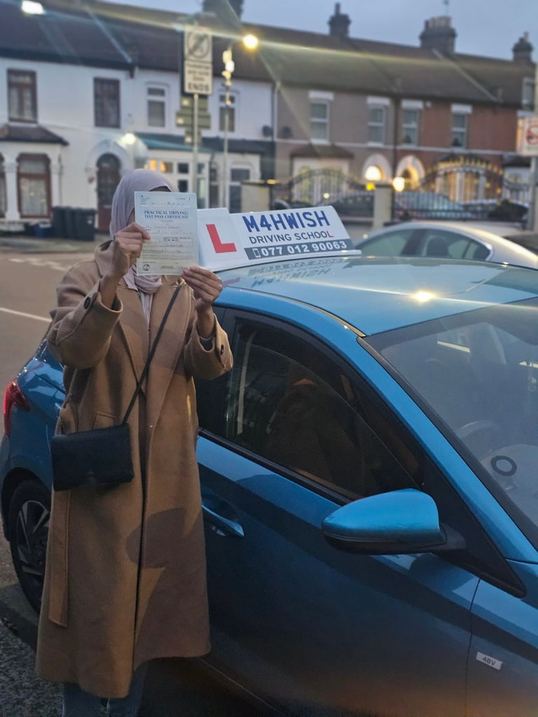 Female automatic driving instructor