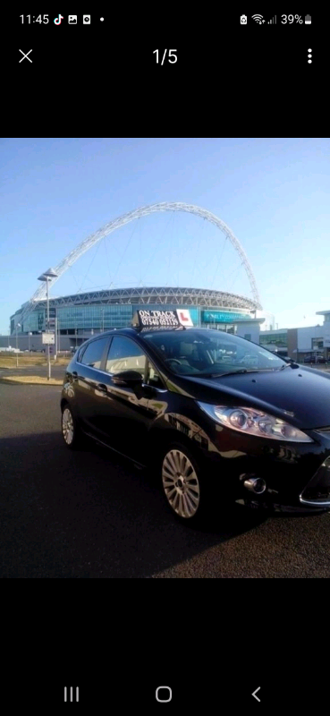 DRIVING LESSONS Wembley